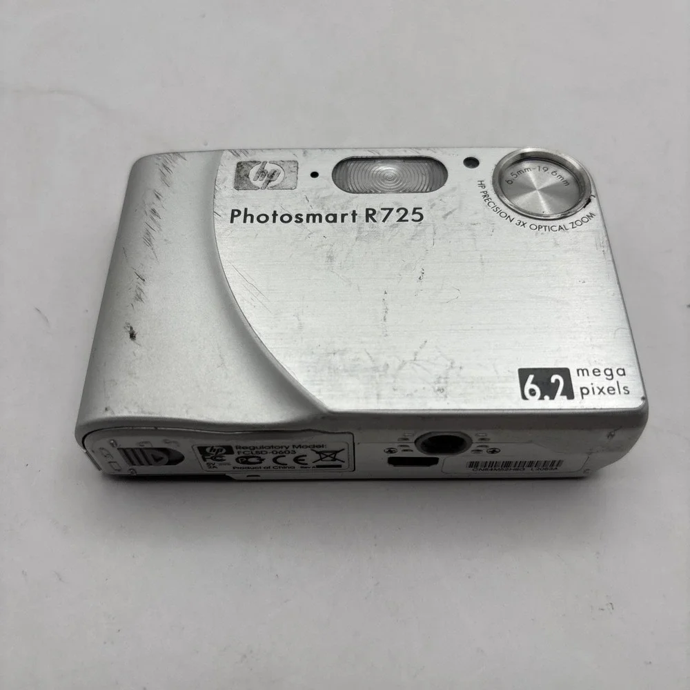 HP Photosmart ‎ R 742  Digital Camera  3X Optical Zoom. Tested works